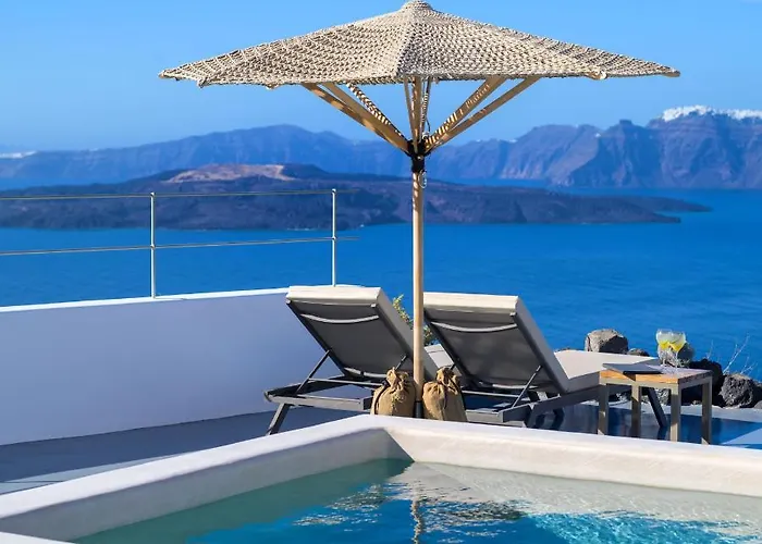 CAPE 9 Villas&Suites